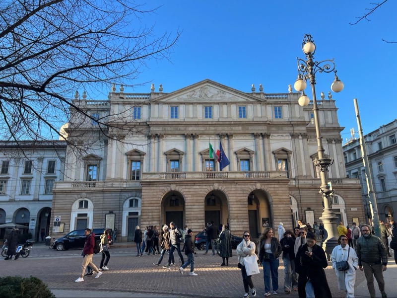 Teatro alla Scala exterior