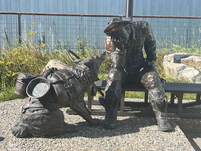 Memorial honoring the hardships miners faced on their way to the Yukon in search of gold.