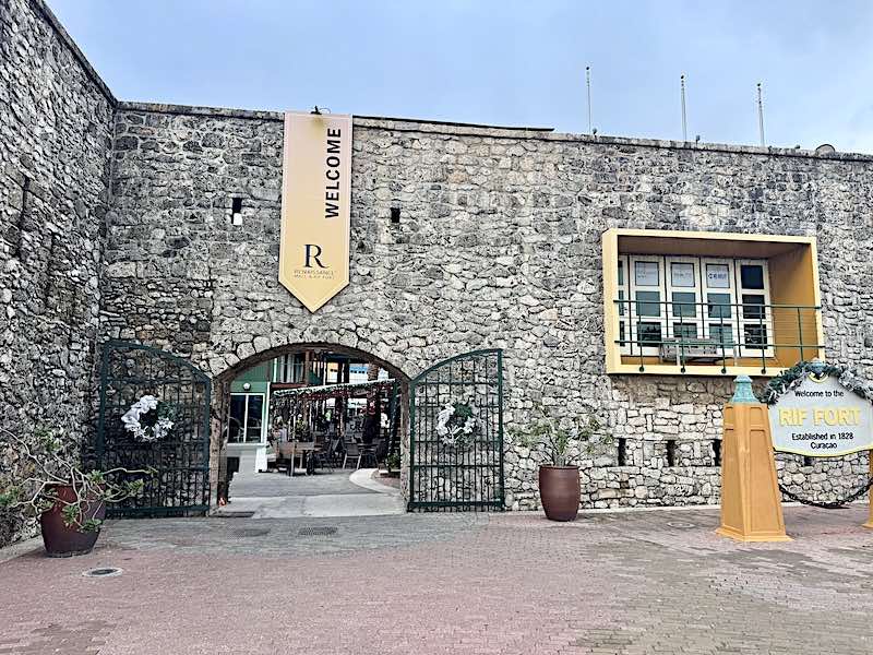 The main gate entrance to Rif Fort